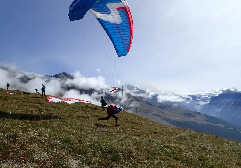 Parapente à Evolène